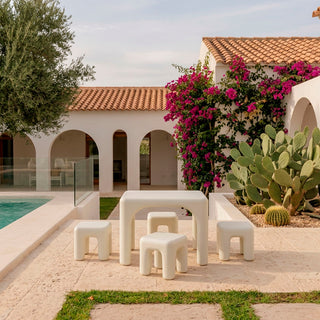 Mesas y sillas infantiles de diseño para exterior e interior