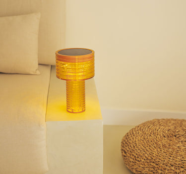 LÁMPARA DE MESA AMBAR SOLAR