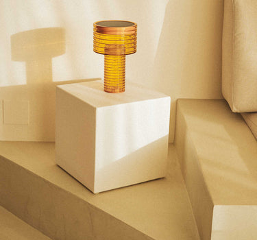 LÁMPARA DE MESA AMBAR SOLAR