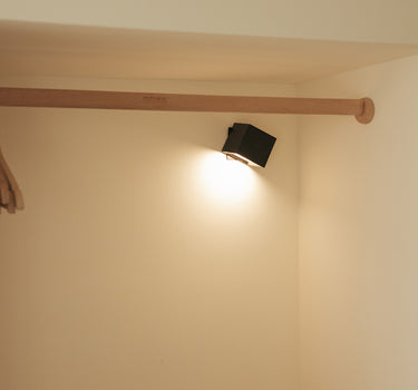 Aplique de pared cuadrado sin cables para interior BOX 8