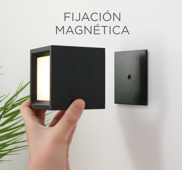 Aplique de pared cuadrado sin cables para interior BOX 8