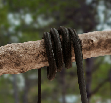 LÁMPARA COLGANTE CON CABLE CALABARDINA