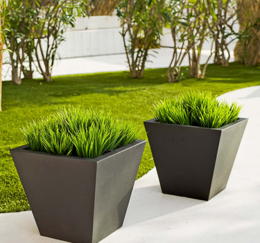 MACETERO CUADRADO CLAVEL 30 COLOR