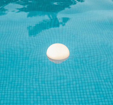 Bombilla portátil flotante COCO