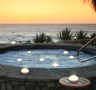 Bombilla portátil flotante COCO