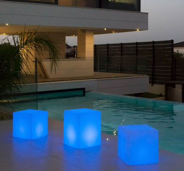 CUBO ILUMINADO CUBY (MÚLTIPLES TAMAÑOS)