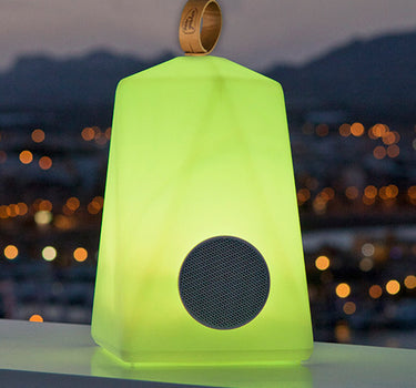 ALTAVOZ PORTÁTIL CON LUZ FARALAY PLAY