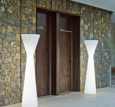 LÁMPARA DE PIE KONIKA 170