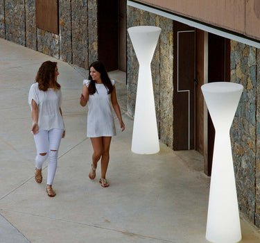 LÁMPARA DE PIE KONIKA 170