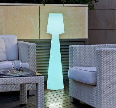 LÁMPARA DE PIE LOLA 110