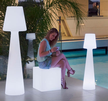 LÁMPARA DE PIE LOLA 110