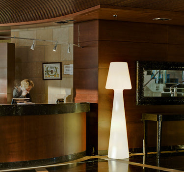 LÁMPARA DE PIE LOLA 200