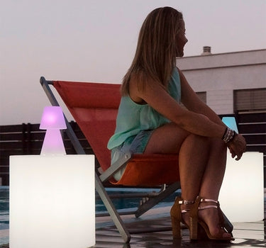 LÁMPARA DE MESA LOLA 20