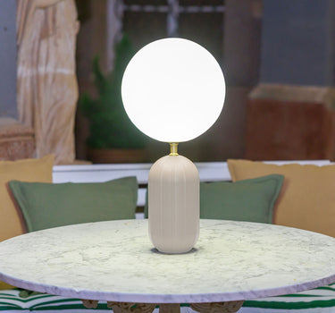 LÁMPARA DE MESA MONICA 50