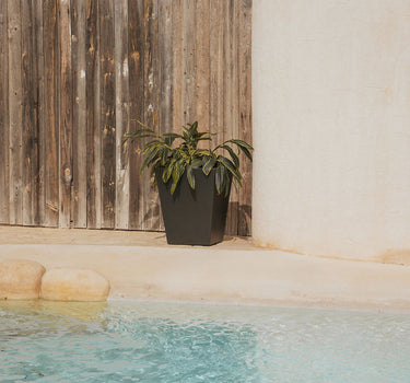 MACETERO CUADRADO CALENDULA 50 RÚSTICO COLOR