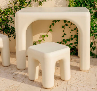 Mesa infantil NANA TABLE de diseño para interior y exterior