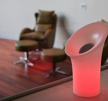 ALTAVOZ PORTÁTIL CON LUZ NIPPER PLAY