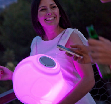 ALTAVOZ PORTÁTIL CON LUZ ROBIN PLAY