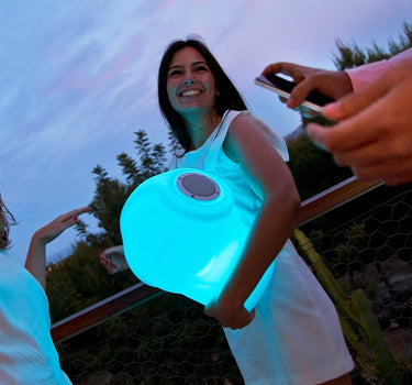 ALTAVOZ PORTÁTIL CON LUZ ROBIN PLAY