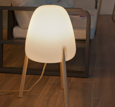 LÁMPARA DE PIE DE DISEÑO CON PATAS DE MADERA ROCKET 70