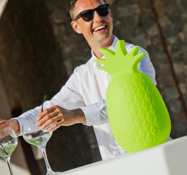 LÁMPARA CON FORMA DE PIÑA SAMBA VERDE LIMA