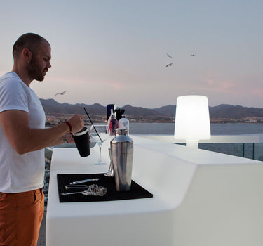 Pack Barra de Bar Sicilia + 2 Taburetes Corfú 74 (Solar + Batería)