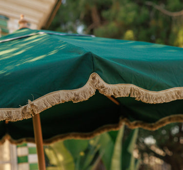 Sombrilla vintage verde con flecos TULUM ø230