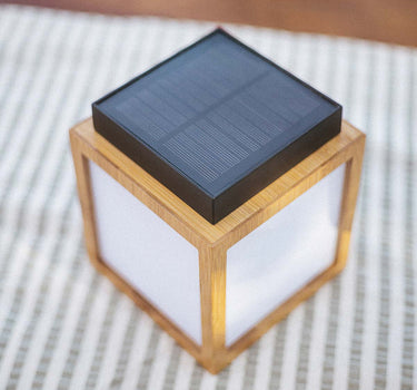 Farol solar portátil sin cables Vega Lantern