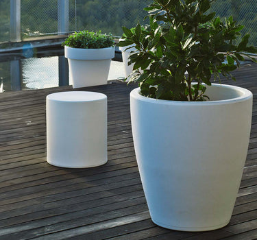 Macetero redondo de color VIOLETA 40