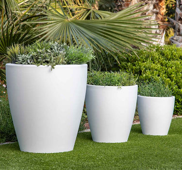 Macetero redondo de color VIOLETA 40