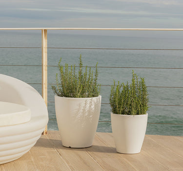 Macetero redondo de color VIOLETA 40